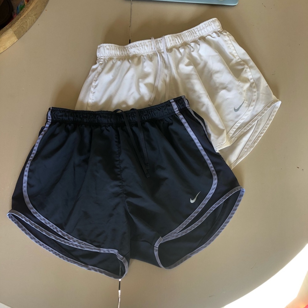 2 Pairs of Nike Tempo Running Shorts - Medium